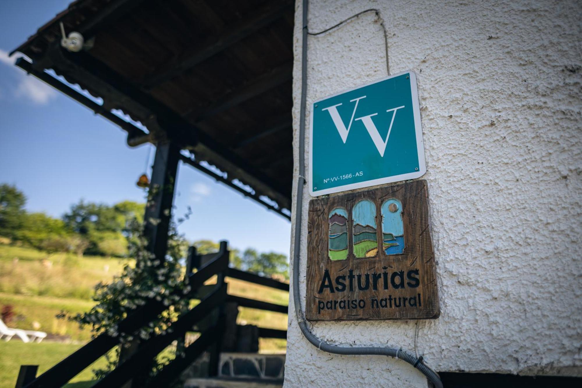 Finca La Naguada Casa Rural En Asturias Beloncio Exterior photo